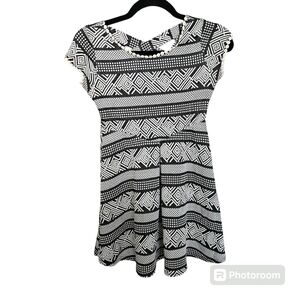 Kiddo by Katie Black and White Dress Size 12